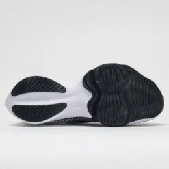 Nike Air Zoom Tempo Next% Men's Black/White/Volt 9 Nike Air Zoom Tempo Next% Men's Black/White/Volt -Brooks Store 046303 4