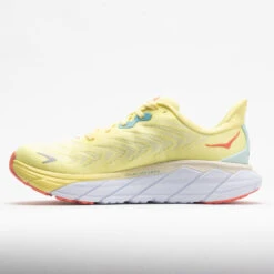 HOKA Arahi 6 Women's Yellow Pear/Sweet Corn 7 HOKA Arahi 6 Women's Yellow Pear/Sweet Corn -Brooks Store 047537 1
