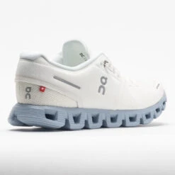 On Running On Cloud 5 Women's White/Chambray 11 On Running On Cloud 5 Women's White/Chambray -Brooks Store 048088 6