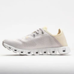 On Running On Cloud 5 Coast Women's Sand/Ray -Brooks Store 631426 1